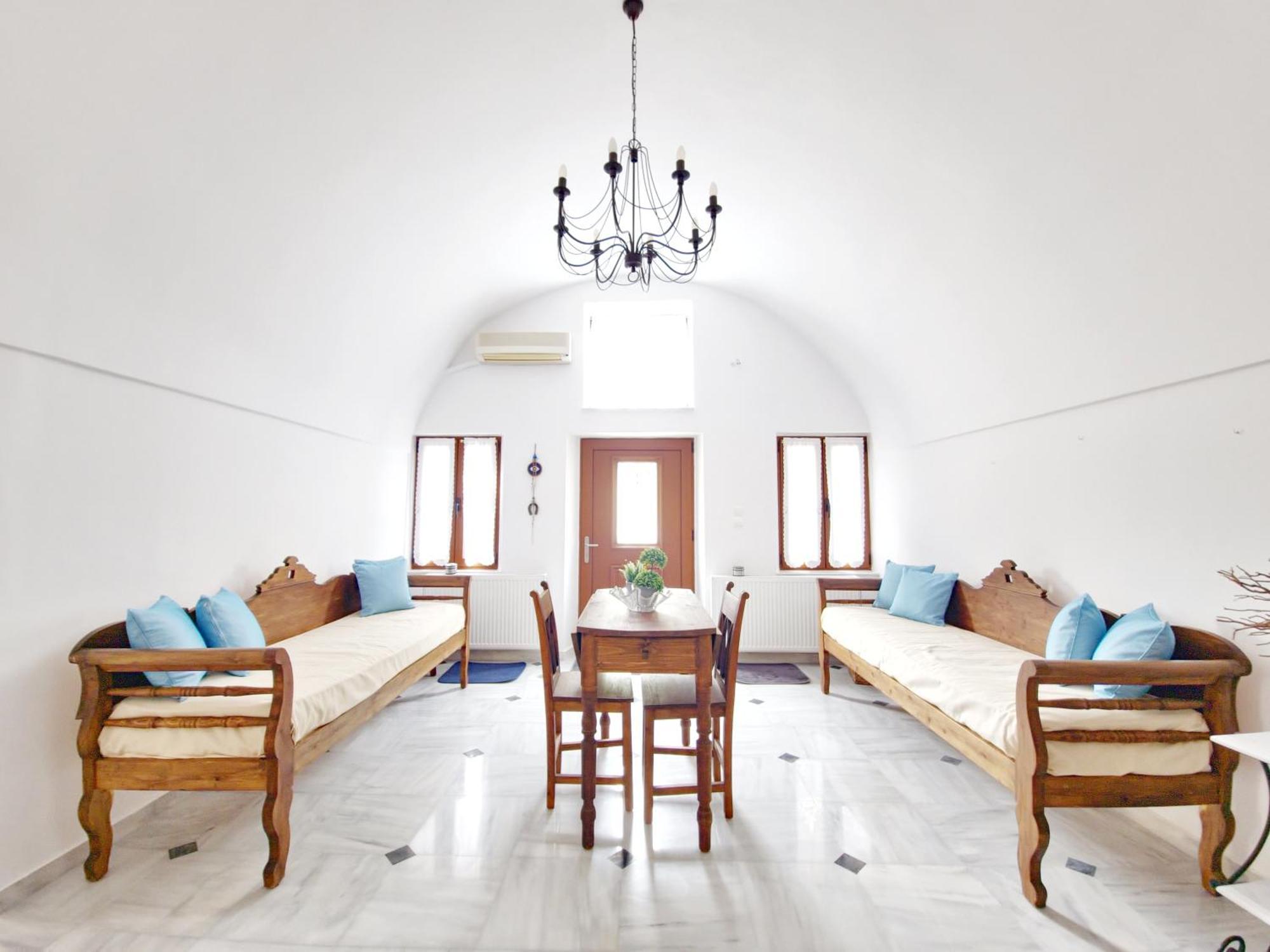 Ferienhaus Karpimo Vineyard With Heated Pool